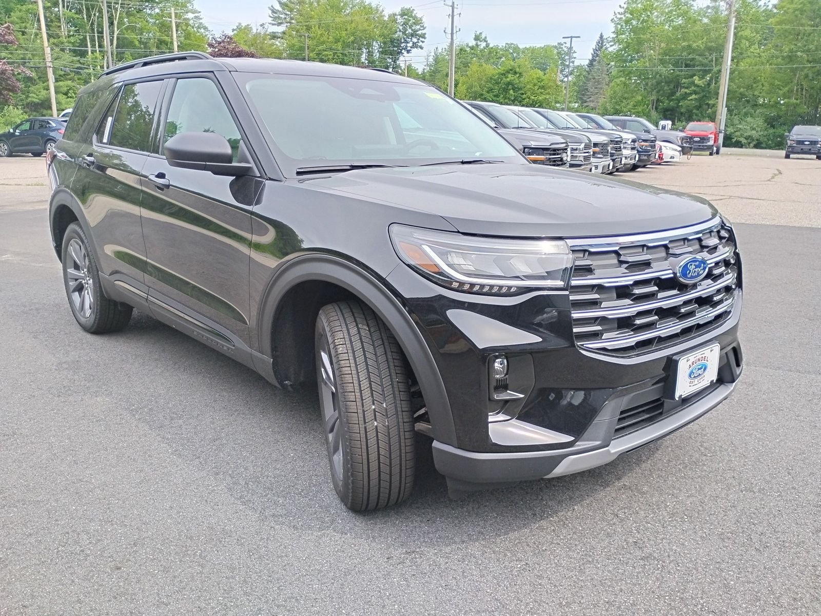 New 2026 Agate Black Metallic Ford Active image 1