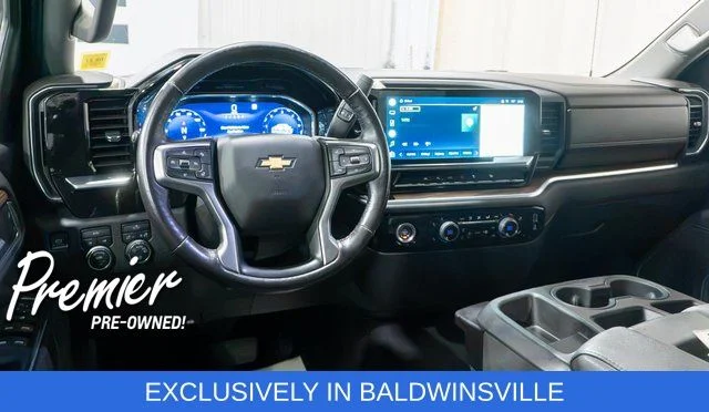Used 2022 Silver Chevrolet LT image 10