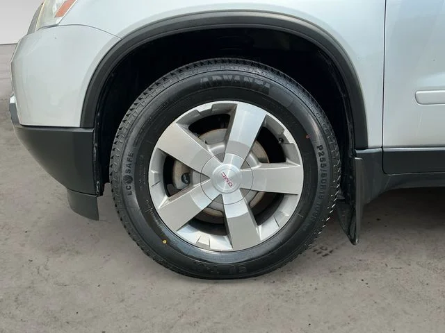 Photo 8