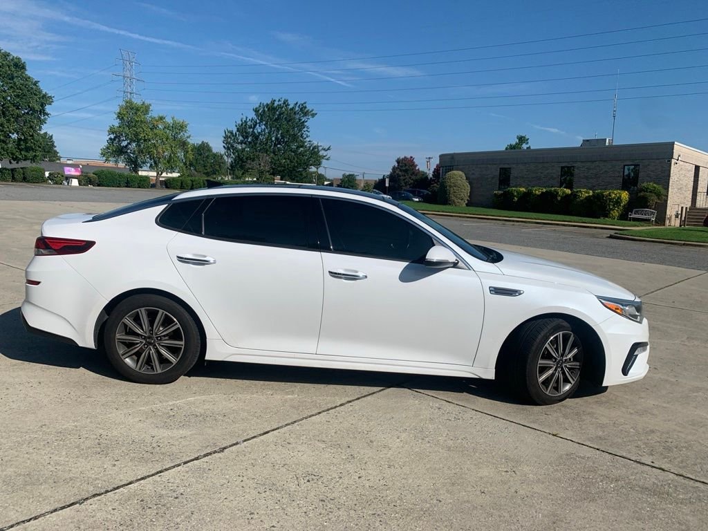 Used 2019 White Kia EX image 12