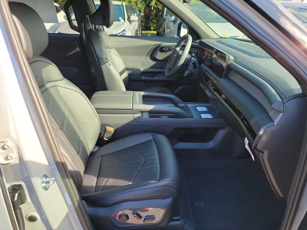 New 2027 Wolf Gray Kia X-Line EX image 7