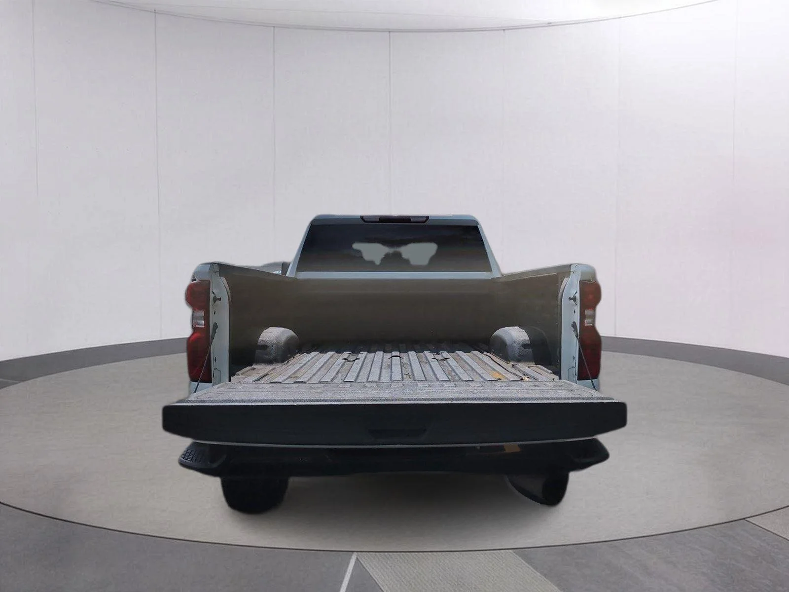 Used 2024 Summit White Chevrolet Custom image 6
