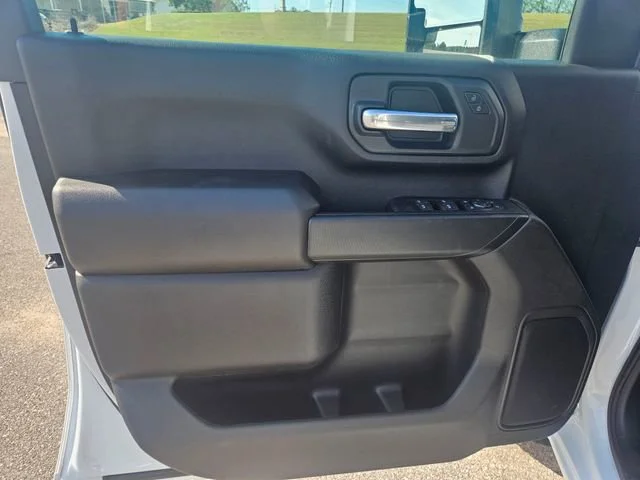 New 2026 Summit White GMC Pro image 10