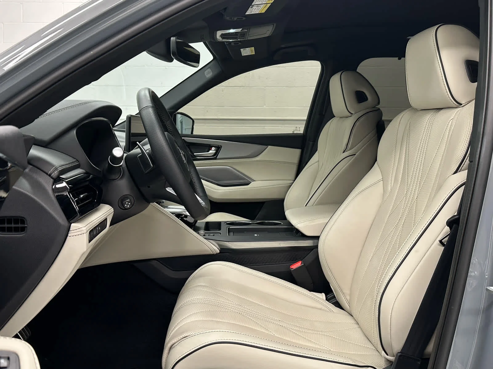 Used 2025 Urban Gray Pearl Acura w/A-Spec Advance Package image 11
