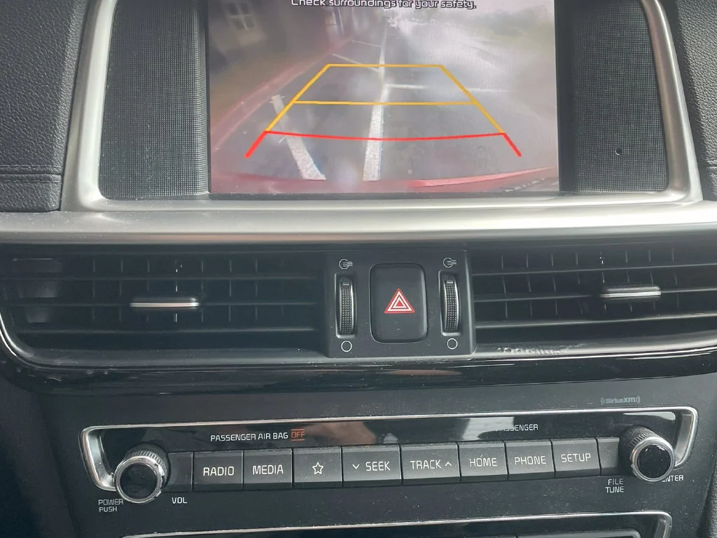 Used 2019 Red Kia S image 17