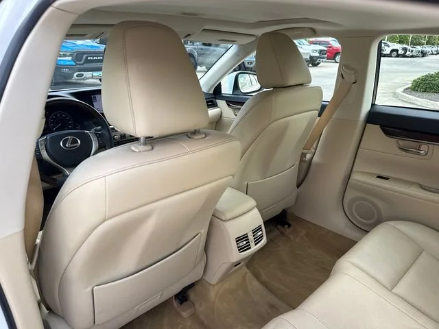 Used 2014 Starfire Pearl Lexus 350 image 27