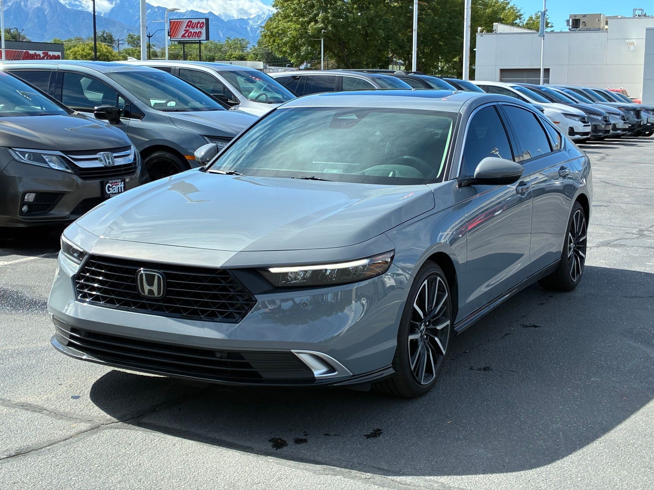 Certified Used 2025 Urban Gray Pearl Honda HYBRID TOURING image 10