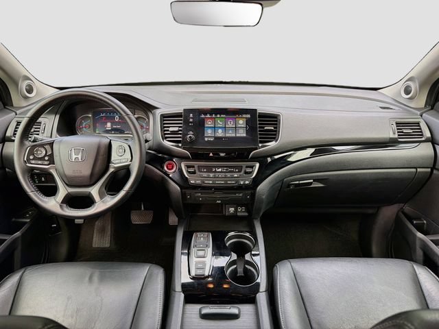 Used 2021 White Honda Touring 7-Passenger image 16