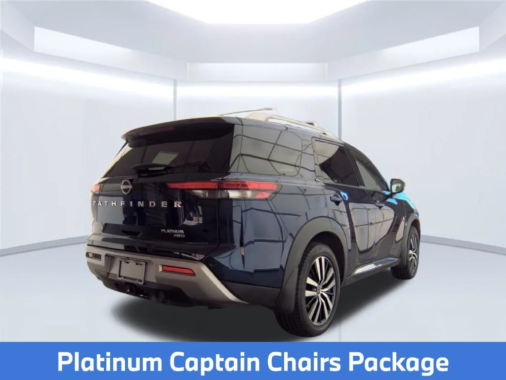 Used 2023 Blue Nissan Platinum image 7