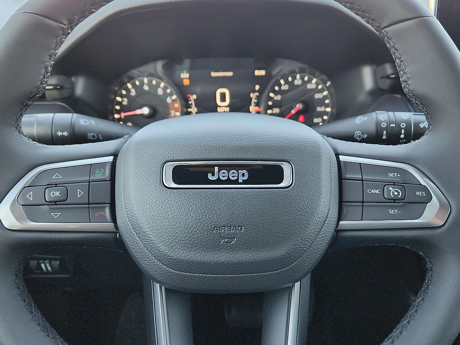 New 2026 Orange Jeep LATITUDE ALTITUDE 4X4 image 19
