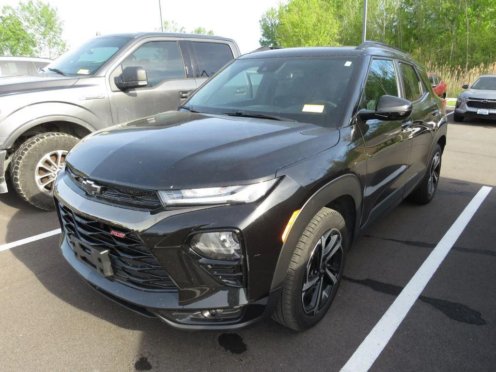 Used 2023 Black Metallic Chevrolet RS image 5
