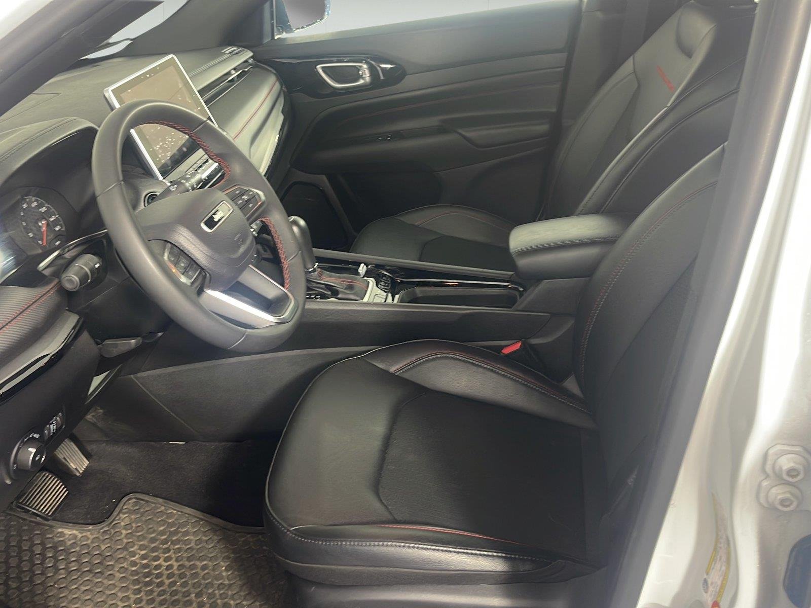 Used 2025 Bright White Clearcoat Jeep Trailhawk image 12
