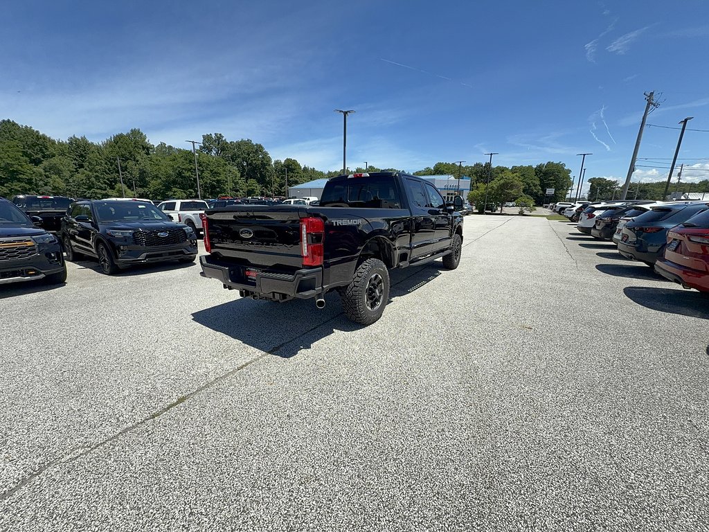 New 2026 Agate Black Metallic Ford F-250® Lariat® image 6
