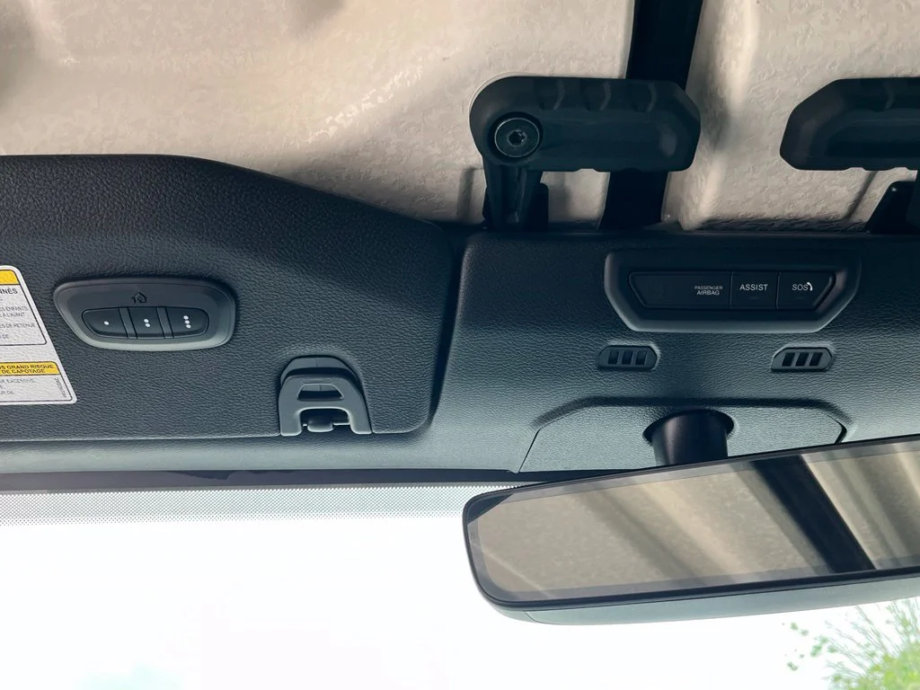 Used 2020 Gray Jeep Overland image 30