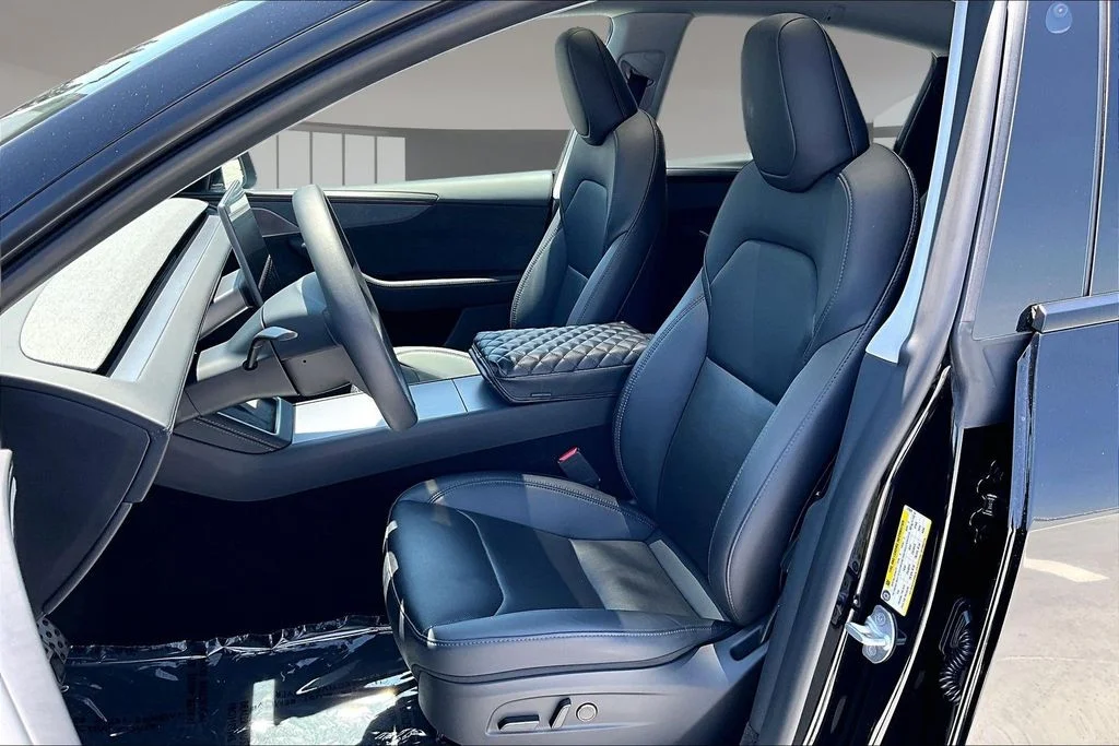 Used 2026 Black Tesla Long Range image 19