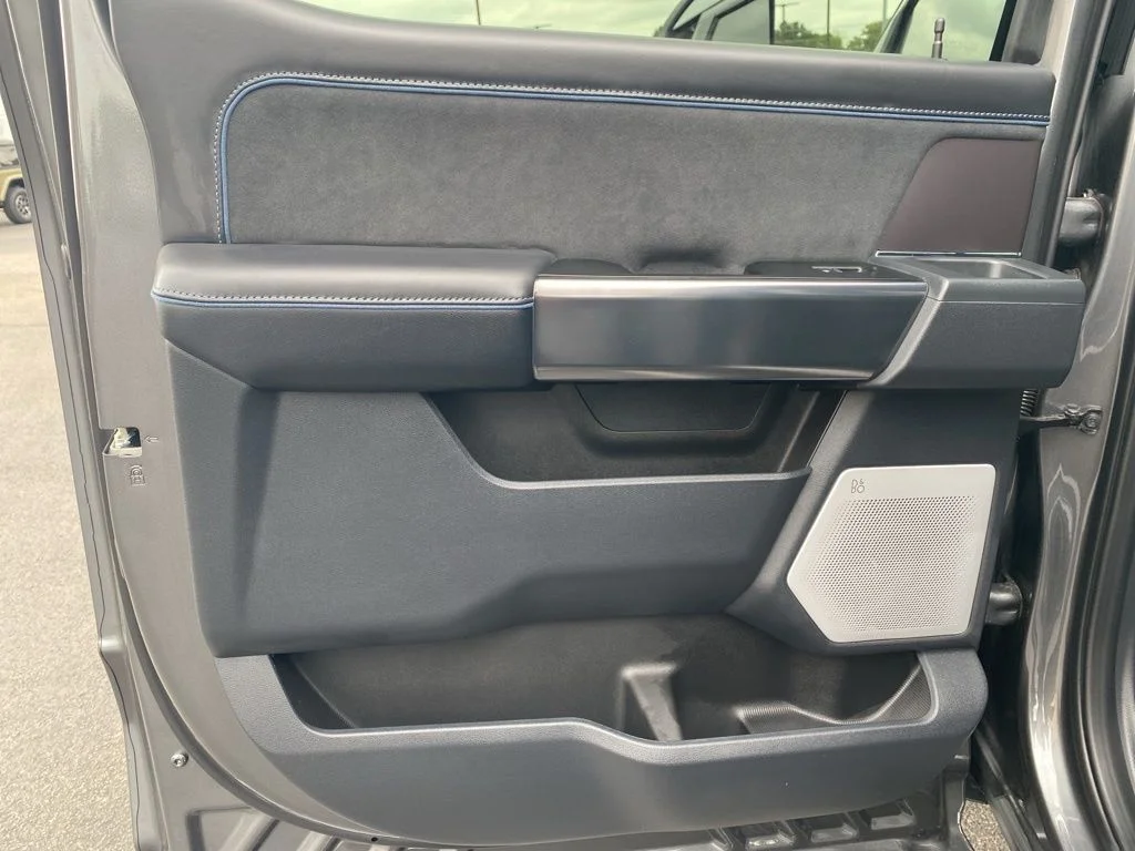 New 2026 Carbonized Gray Metallic Ford F-250® Platinum® image 38