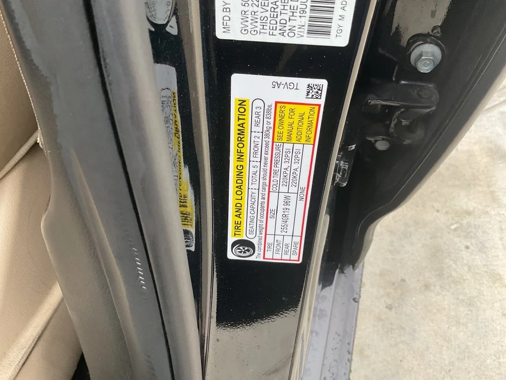 Used 2021 Black Acura Advance image 33