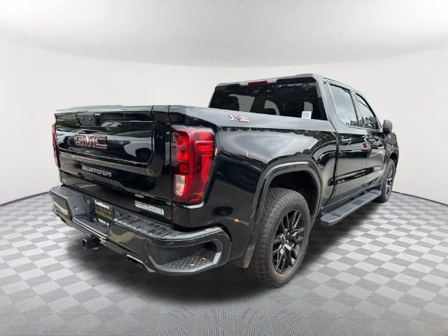Used 2022 ONYX BLACK GMC Elevation image 5
