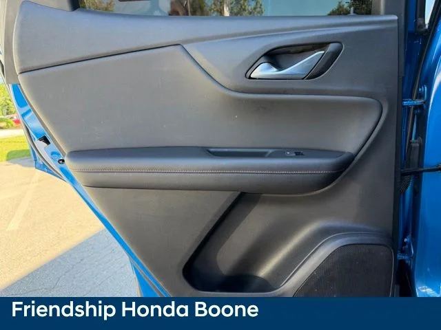 Used 2020 Blue Chevrolet RS image 35