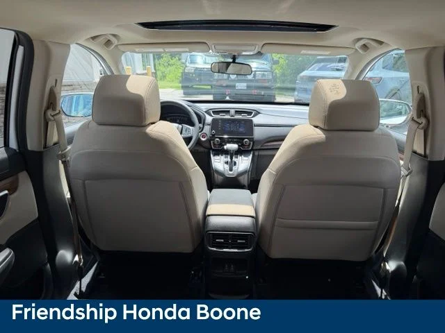 Used 2019 White Honda EX image 43