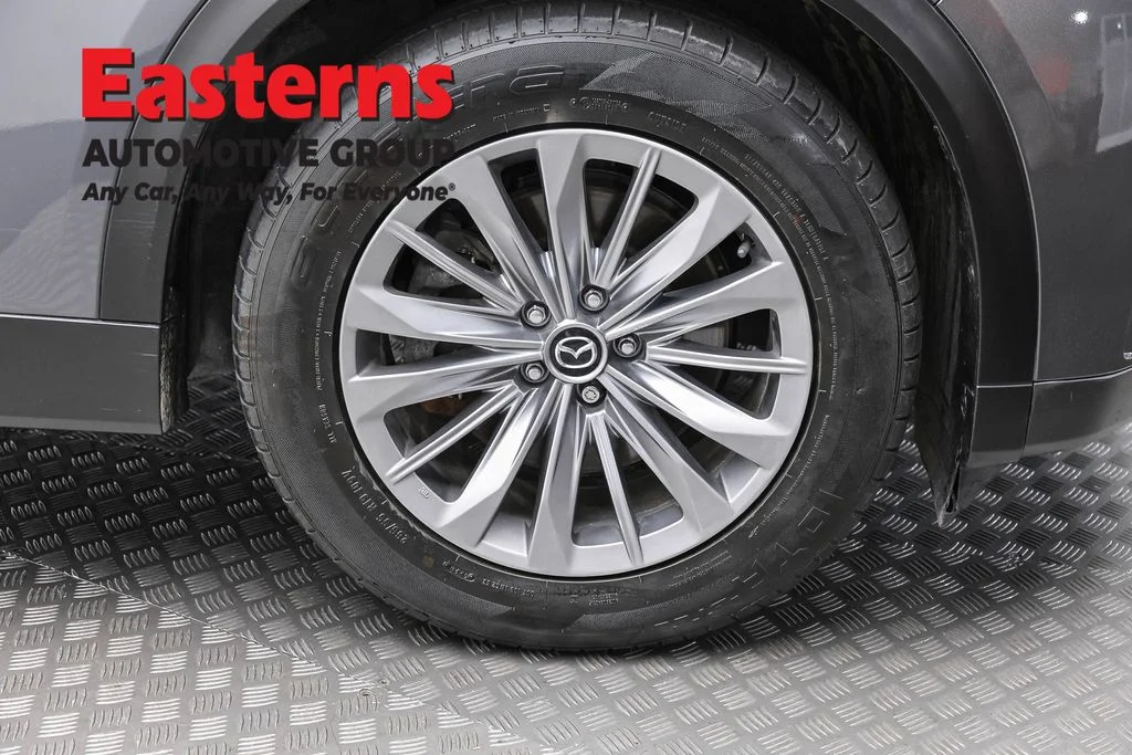 Used 2024 Gray Mazda Preferred image 36