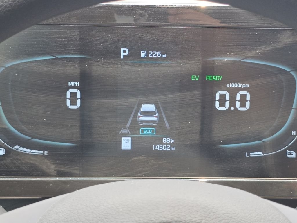 Used 2025 Black Kia LX image 25