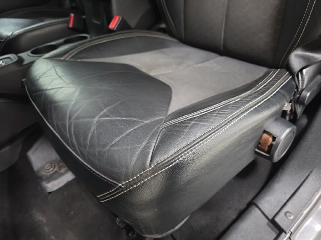 Used 2016 Gray Jeep Unlimited Sport image 27