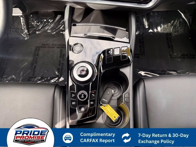 Used 2024 Black Kia X-Line image 20