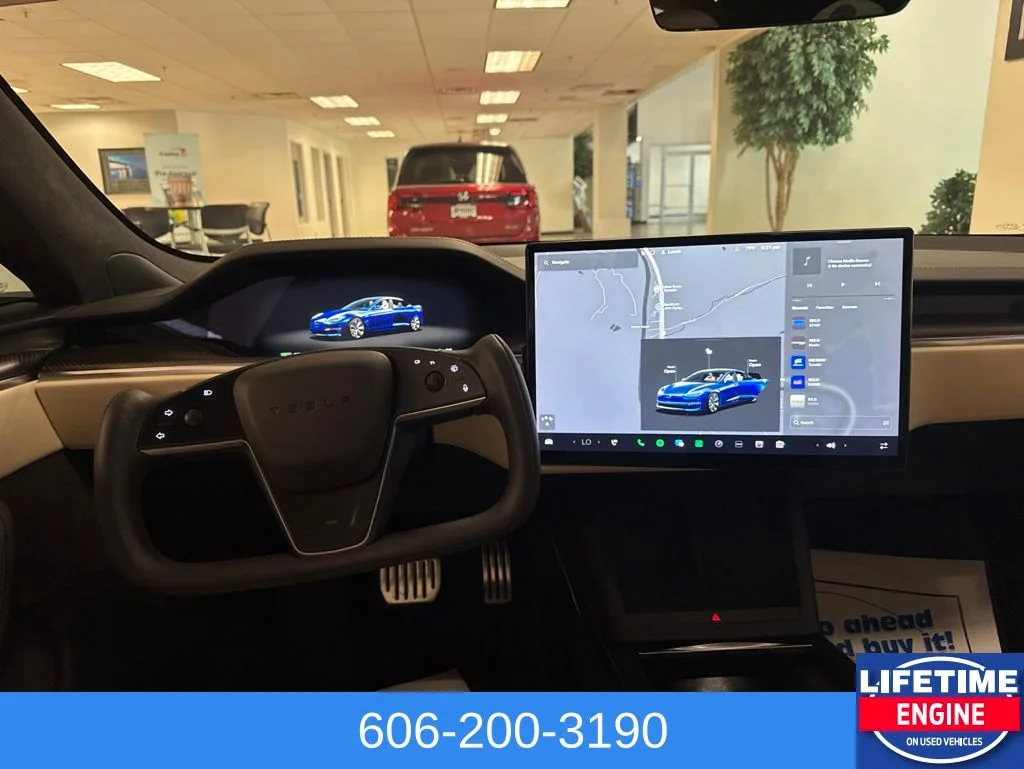 Used 2021  Tesla Plaid image 15