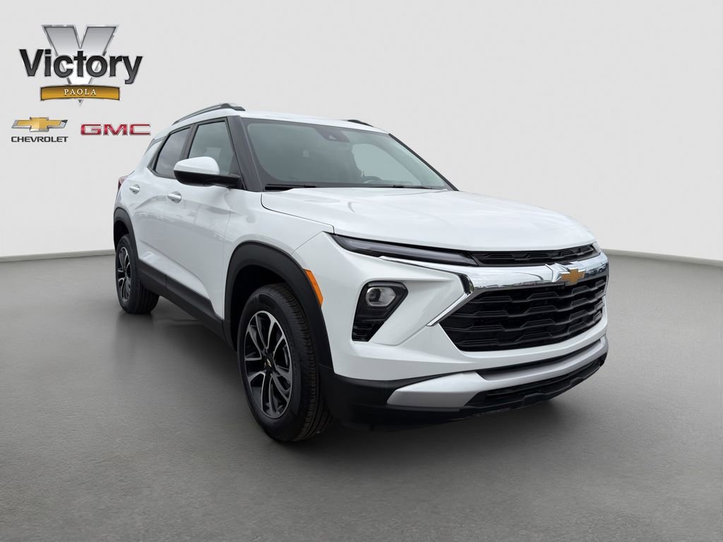 New 2026 Summit White Chevrolet LT image 8