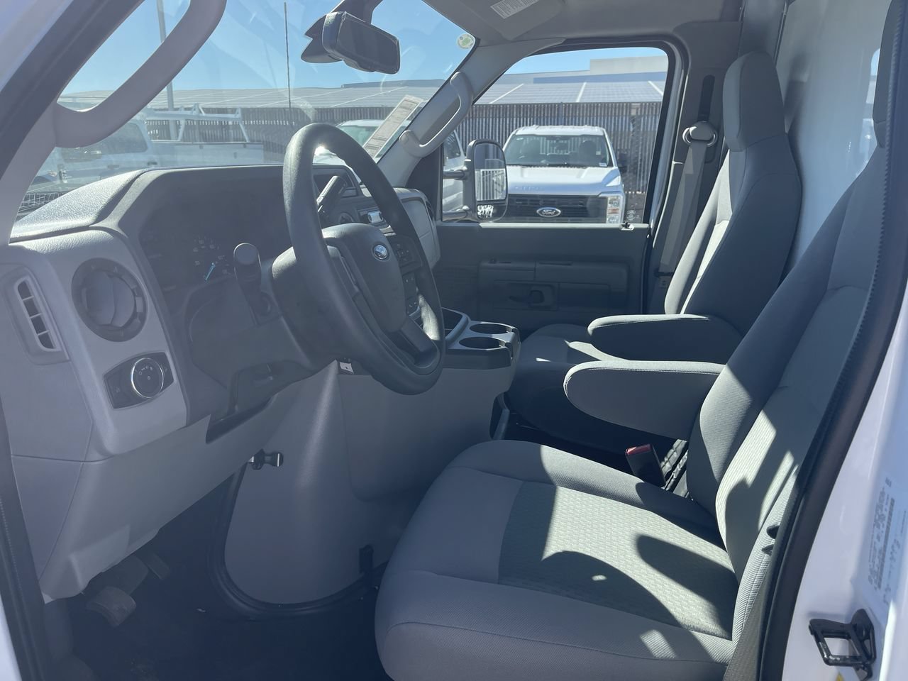 New 2027 Oxford White Ford  image 17