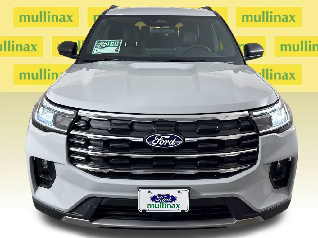 New 2027 White Ford Active image 16