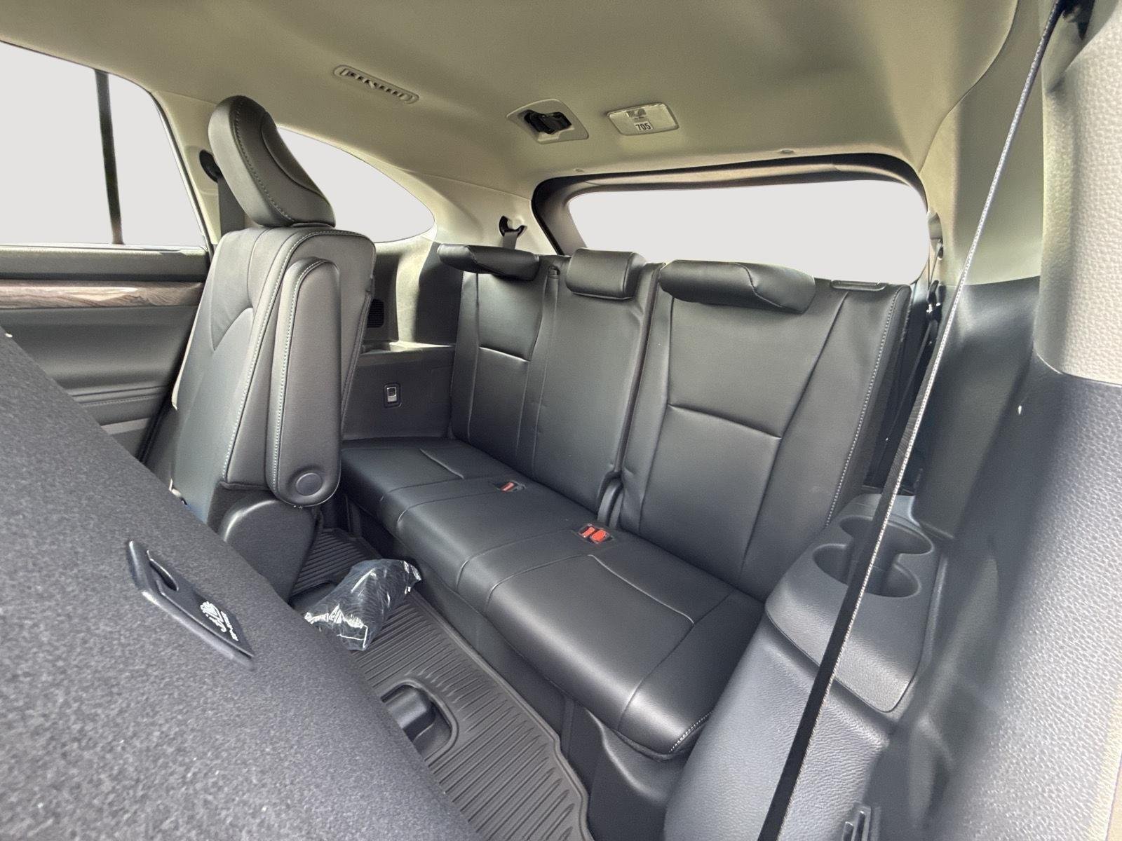 Certified Used 2026 Wind Chill Pearl Toyota Limited image 7