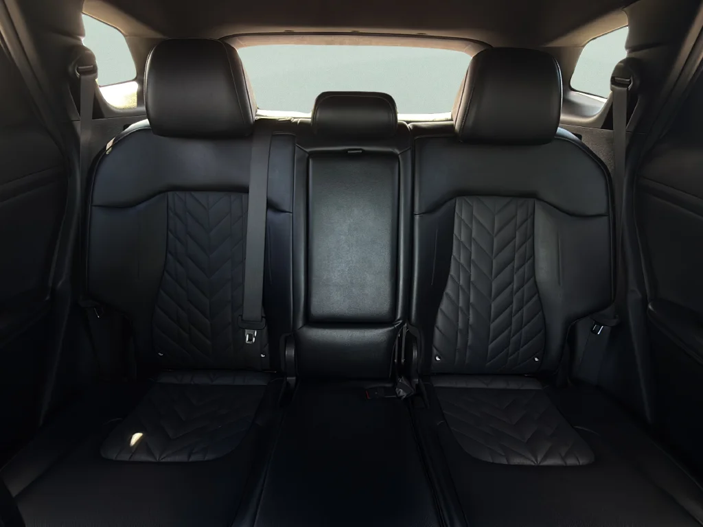 Used 2023 Sapphire Blue Kia X-Line image 31