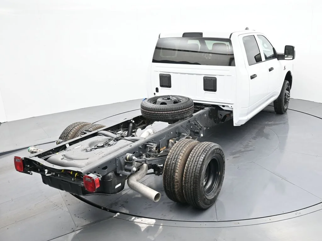 2026 RAM 3500 Chassis Tradesman - Photo 24