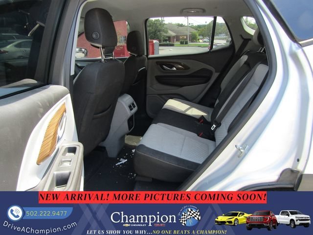 Used 2018 QUICKSILVER METALLIC GMC SLE image 7