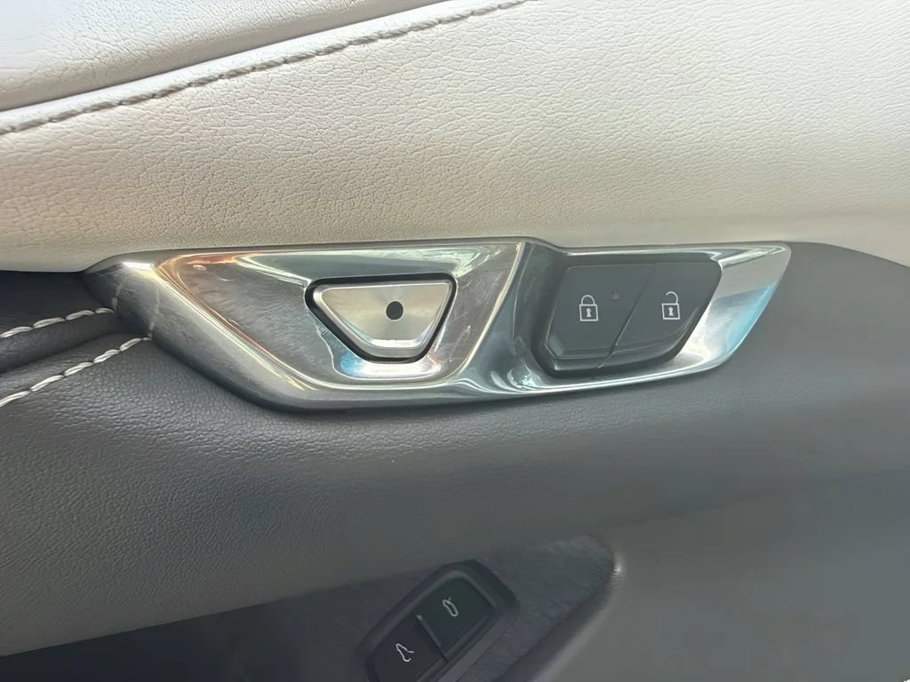 Used 2024 Sea Wolf Gray Tricoat Chevrolet 2LT image 29