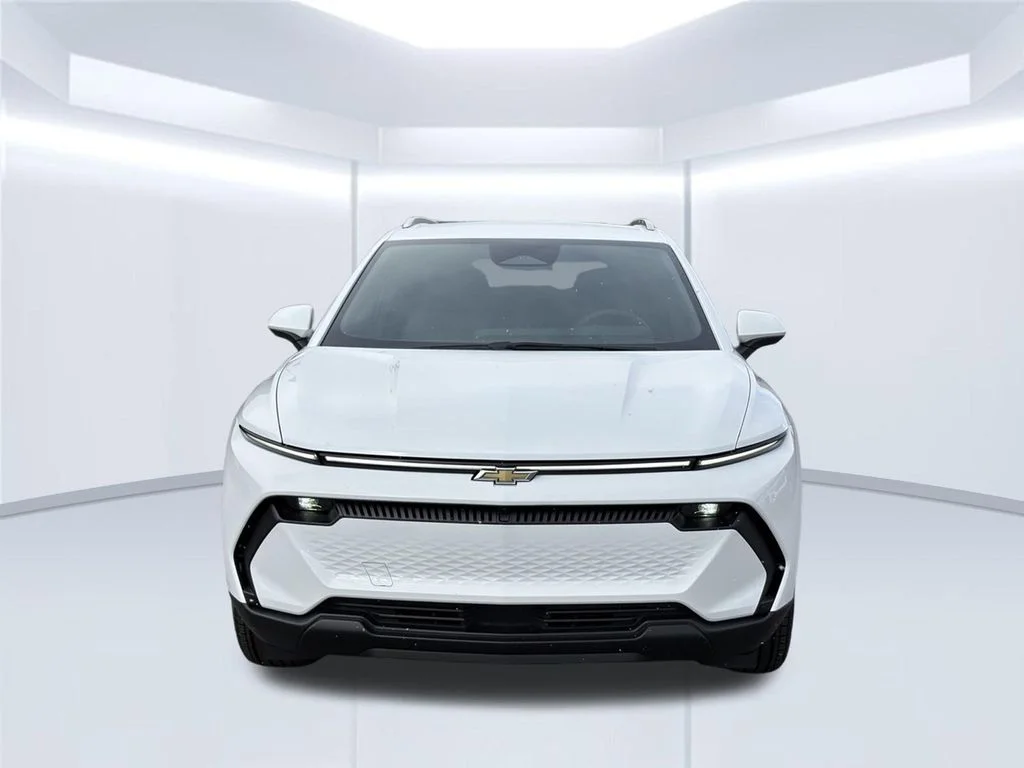 New 2026 White Chevrolet LT image 16