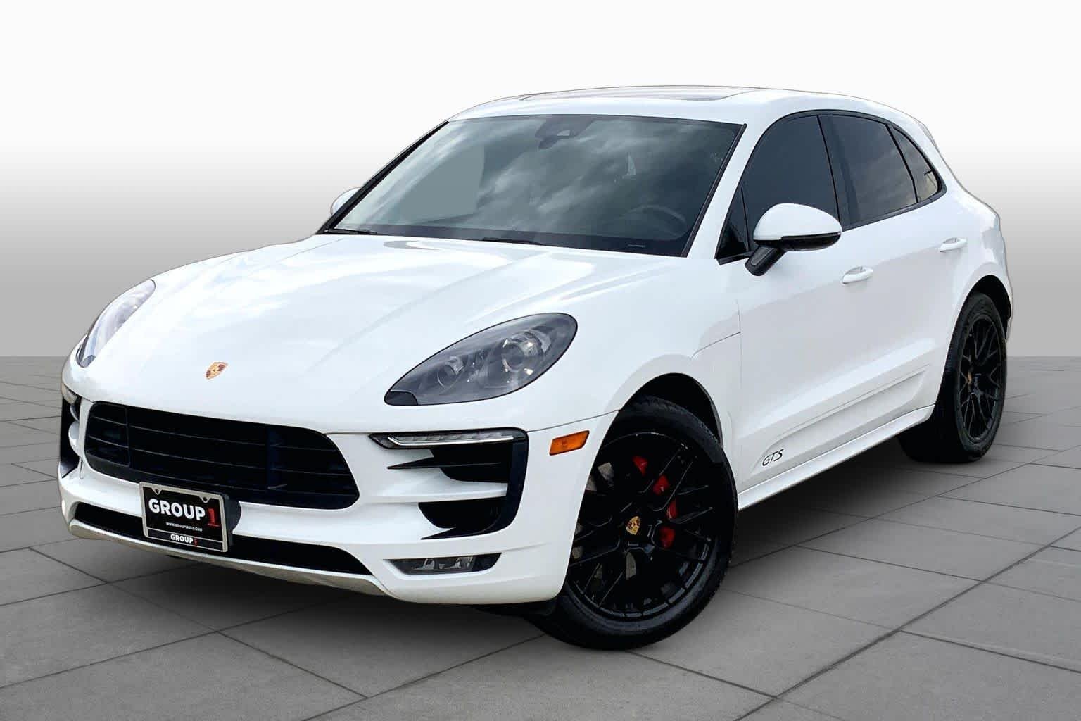 Pre-Owned 2018 Porsche Macan GTS With Navigation &amp; AWD - Offsite Location