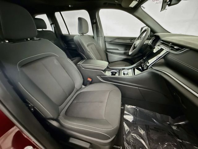 Used 2025 Red Jeep Laredo X image 27