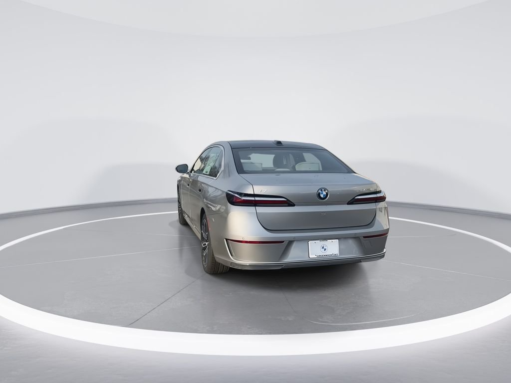 New 2026 Silver BMW xDrive60 image 7