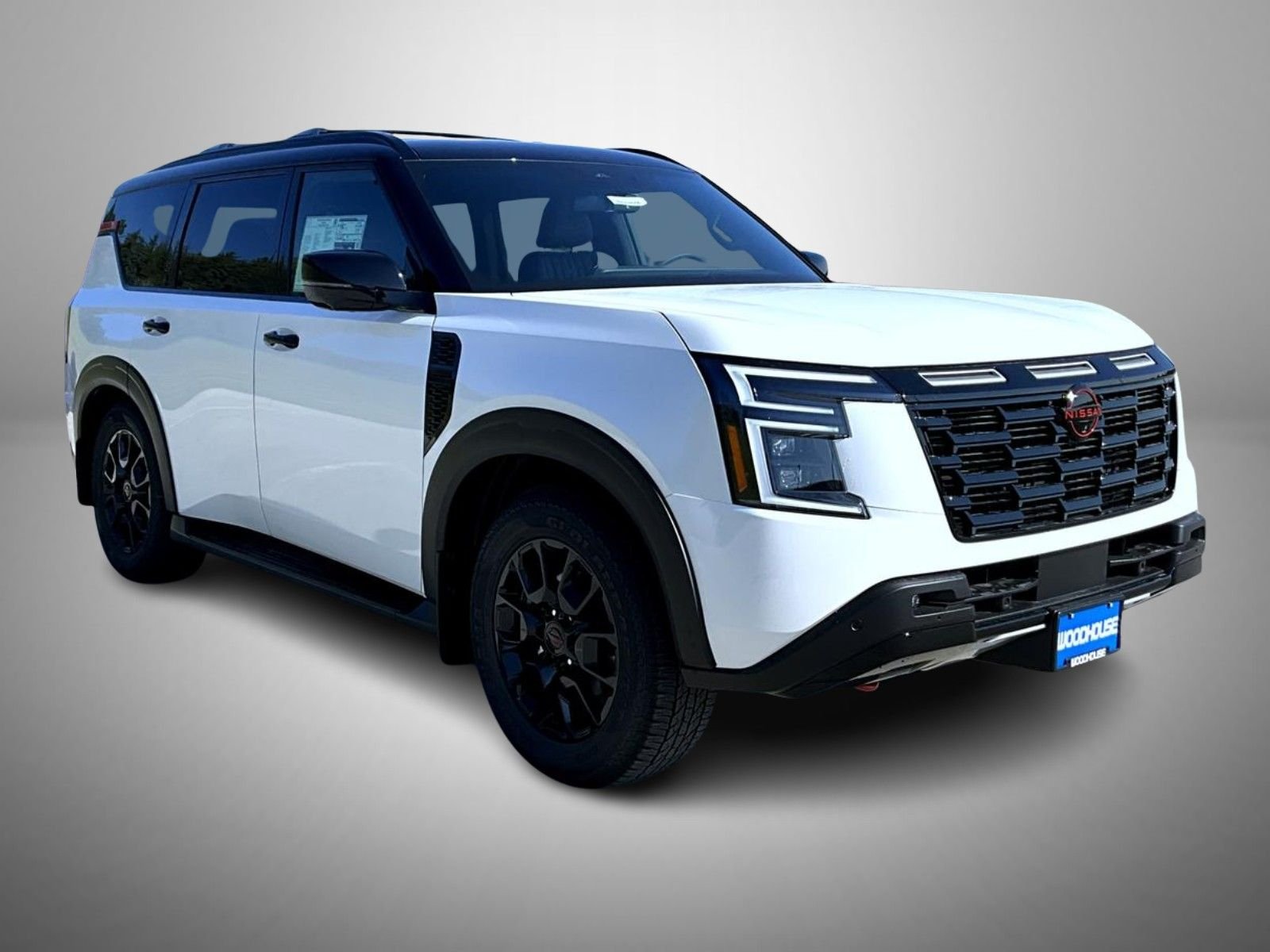 New 2026 Aspen White TriCoat / Super Black Two-tone Nissan PRO-4X image 3