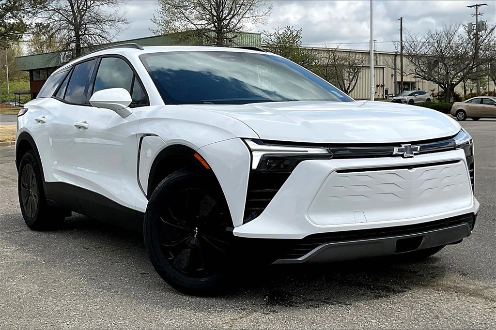 2025 Chevrolet Blazer EV LT - Photo 29