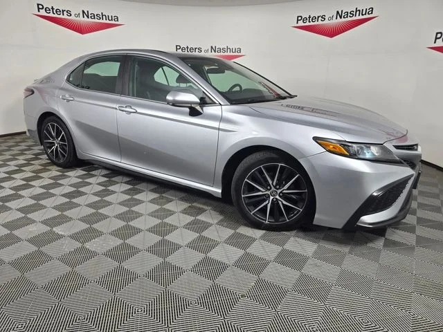 2021 Toyota Camry 2.5 Auto SE's photo