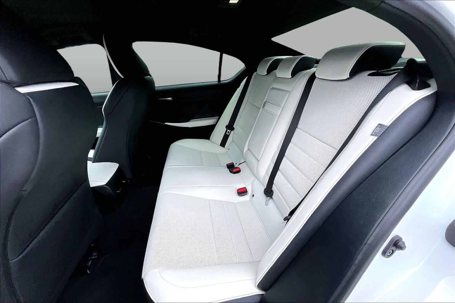 Certified Used 2023 ULTRA WHITE Lexus F SPORT image 21