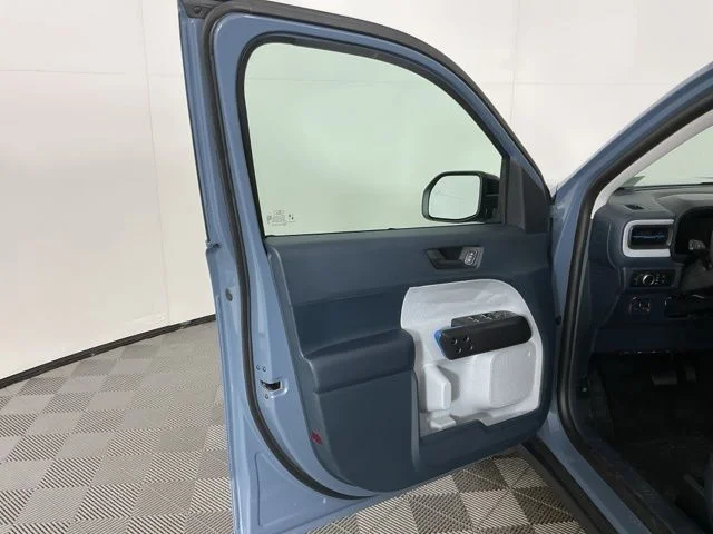 New 2026 Azure Gray Metallic Tri-Coat Ford XLT image 13