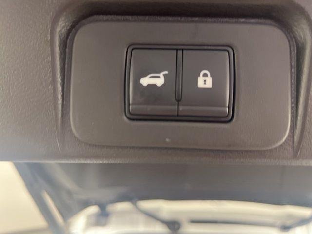 Certified Used 2025 White Pearl Nissan SV image 9