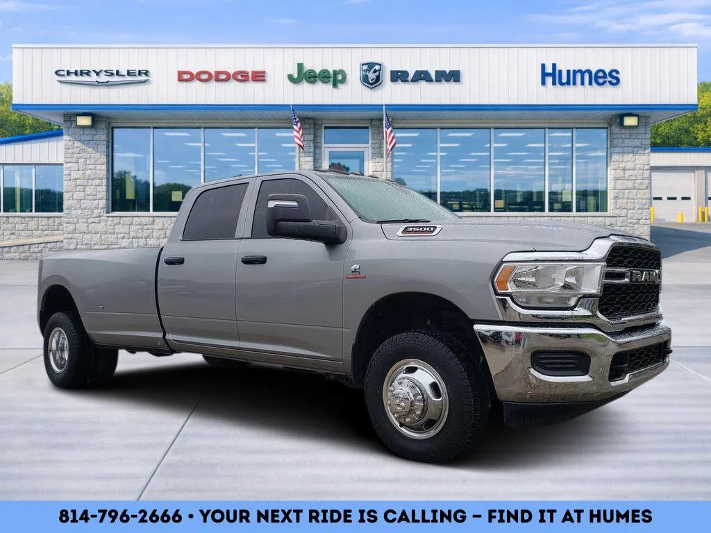 2024 RAM 3500 Tradesman 4X4 Crew Cab LWB's photo
