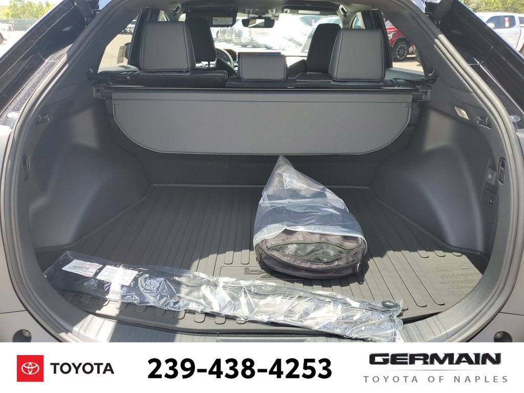 New 2026 Midnight Black Metallic Toyota  XLE image 20