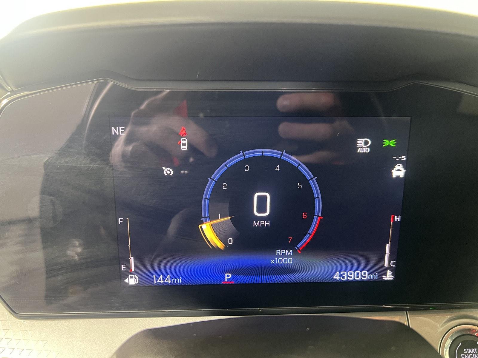 Used 2025 Cypress Gray Chevrolet LT image 14